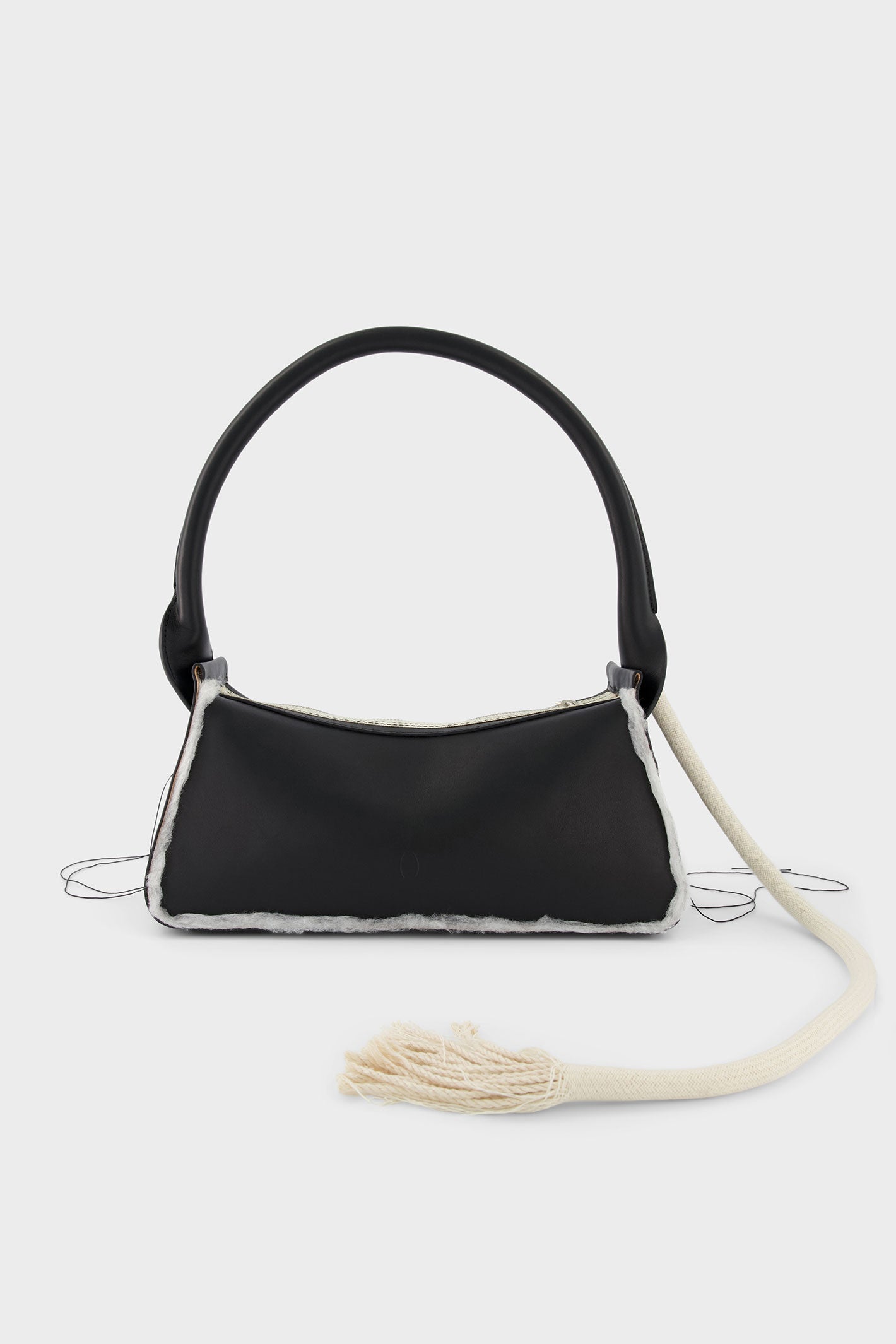 Savvas Black Shoulder Bag